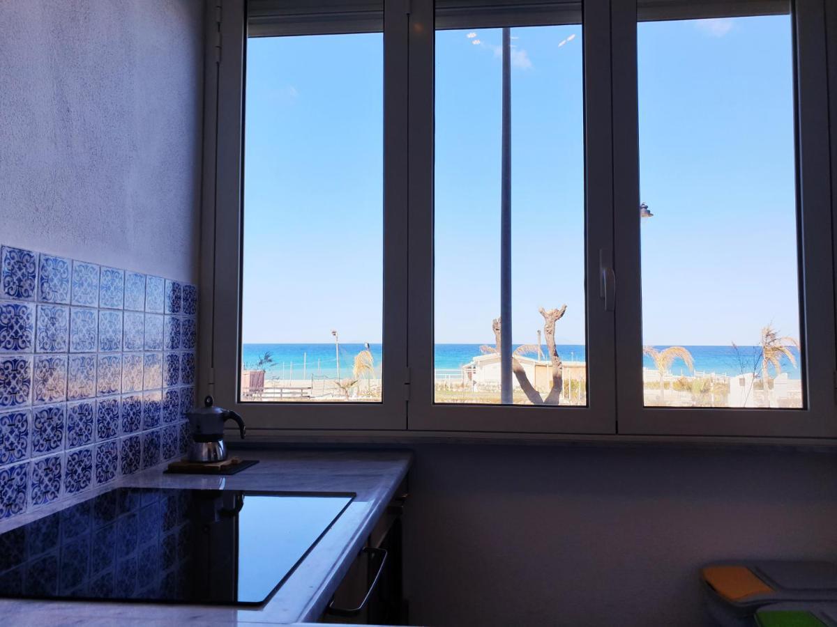 Fronte Mare A Venetico Apartment Exterior photo